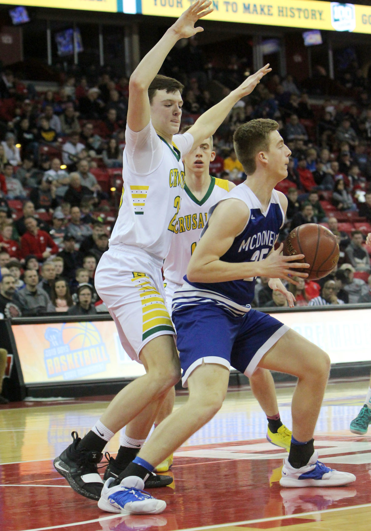 McDonell boys basketball vs Sheboygan Area Lutheran 3-15-19